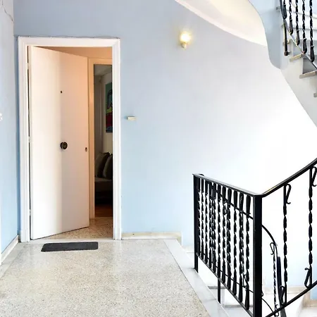 شقة Artist's Lovely Nest Under The Shadow Of The Parthenon أثينا